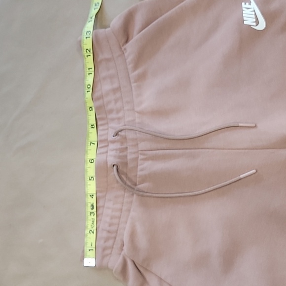 Nike Sportswear Fleece Jogger Sweatpants Size XS Like New Condition - Picture 2 of 16